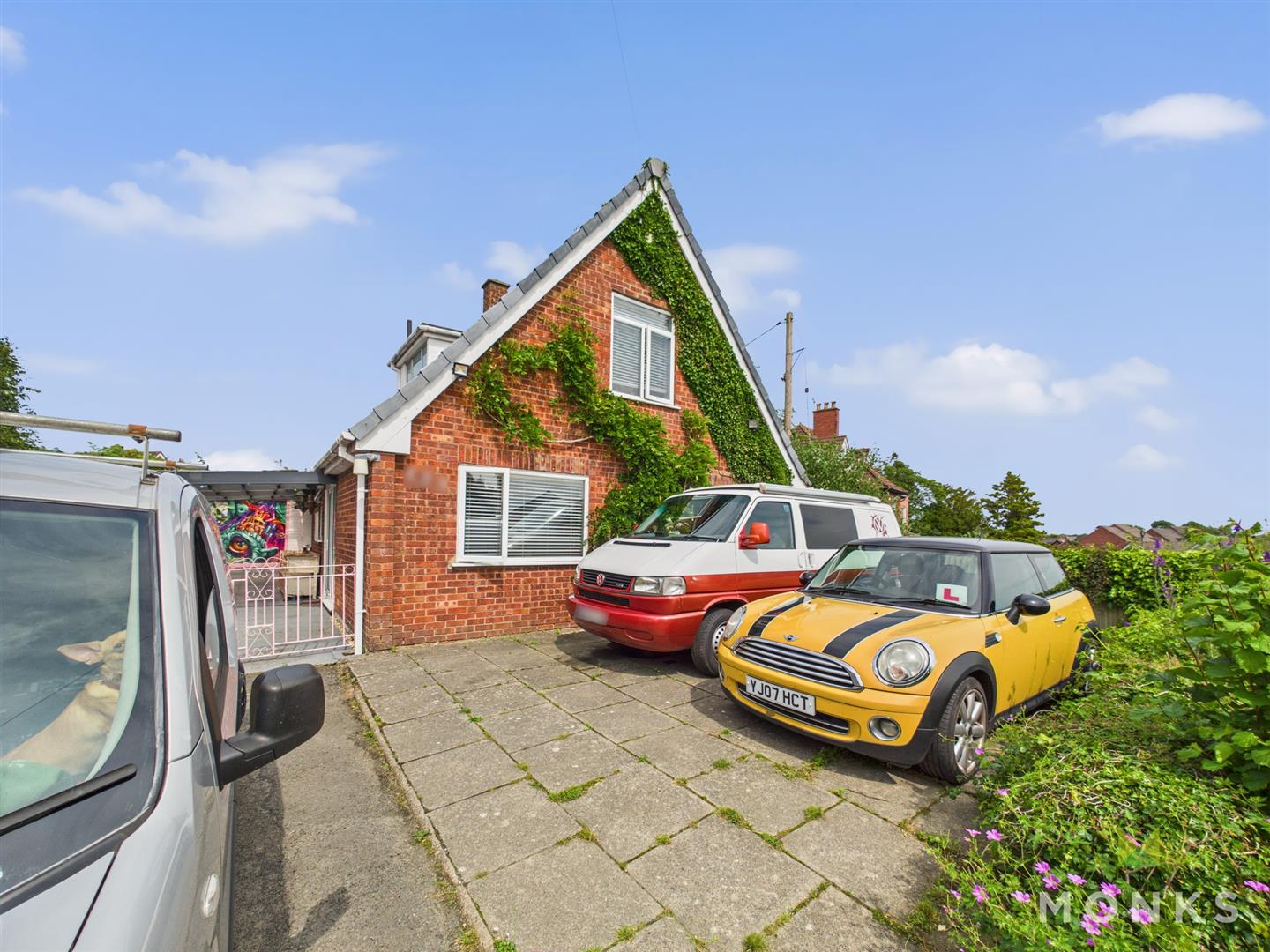 123 Middleton Road, Oswestry, SY11 2LJ For Sale